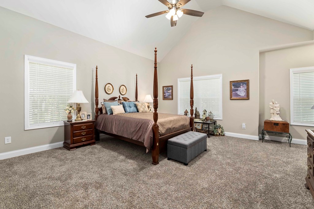 5730 Lower Blue Springs Road Hamilton, GA 31811 - Photo 28 of 40 Expansive Secondary Bedroom w/ Vaulted Ceiling