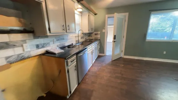 $149,900 | 1226 Valley Drive, Angleton, TX 77515