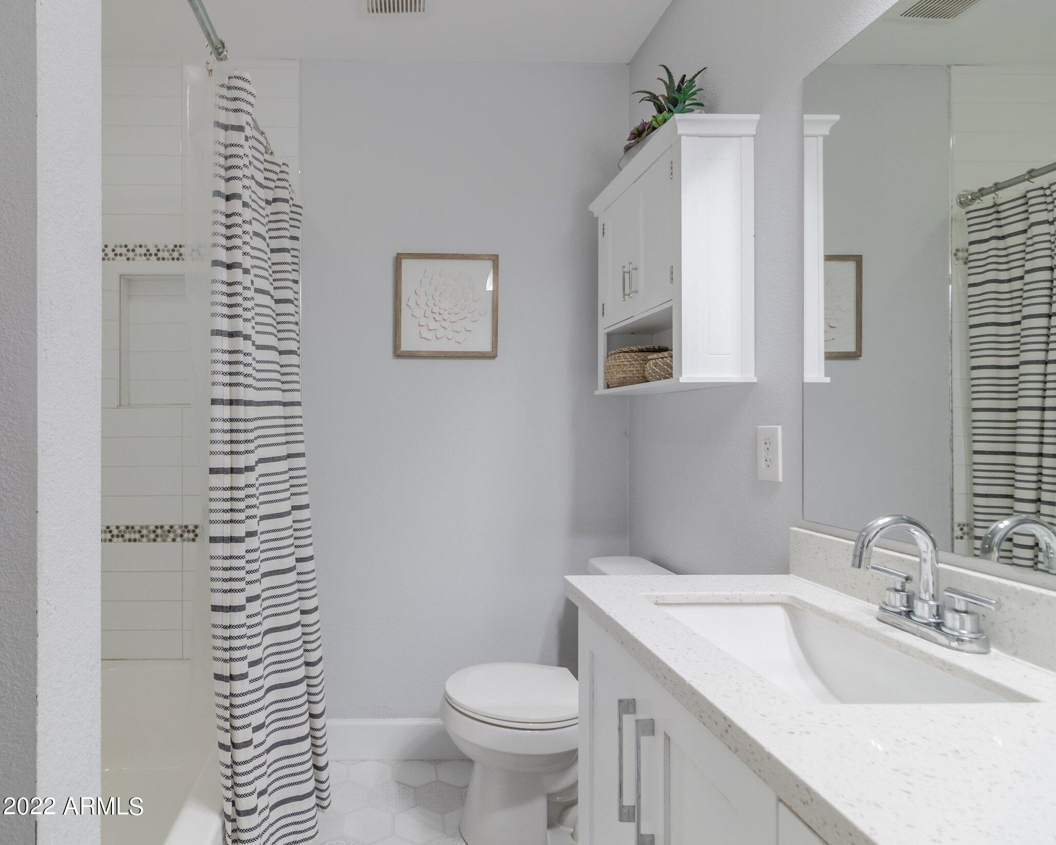 1702 West Griswold Road Phoenix, AZ 85021 - Photo 21 of 33 1702 West Griswold Road (24).jpg-SMALL