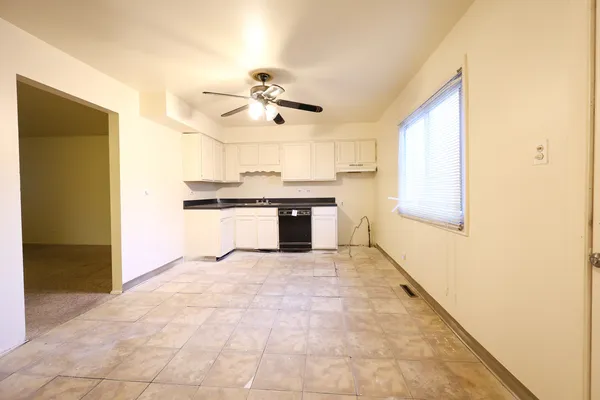 $79,900 | 2107 171st Street, Unit 1, Hazel Crest, IL 60429