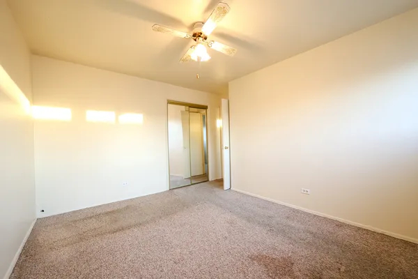 $79,900 | 2107 171st Street, Unit 1, Hazel Crest, IL 60429