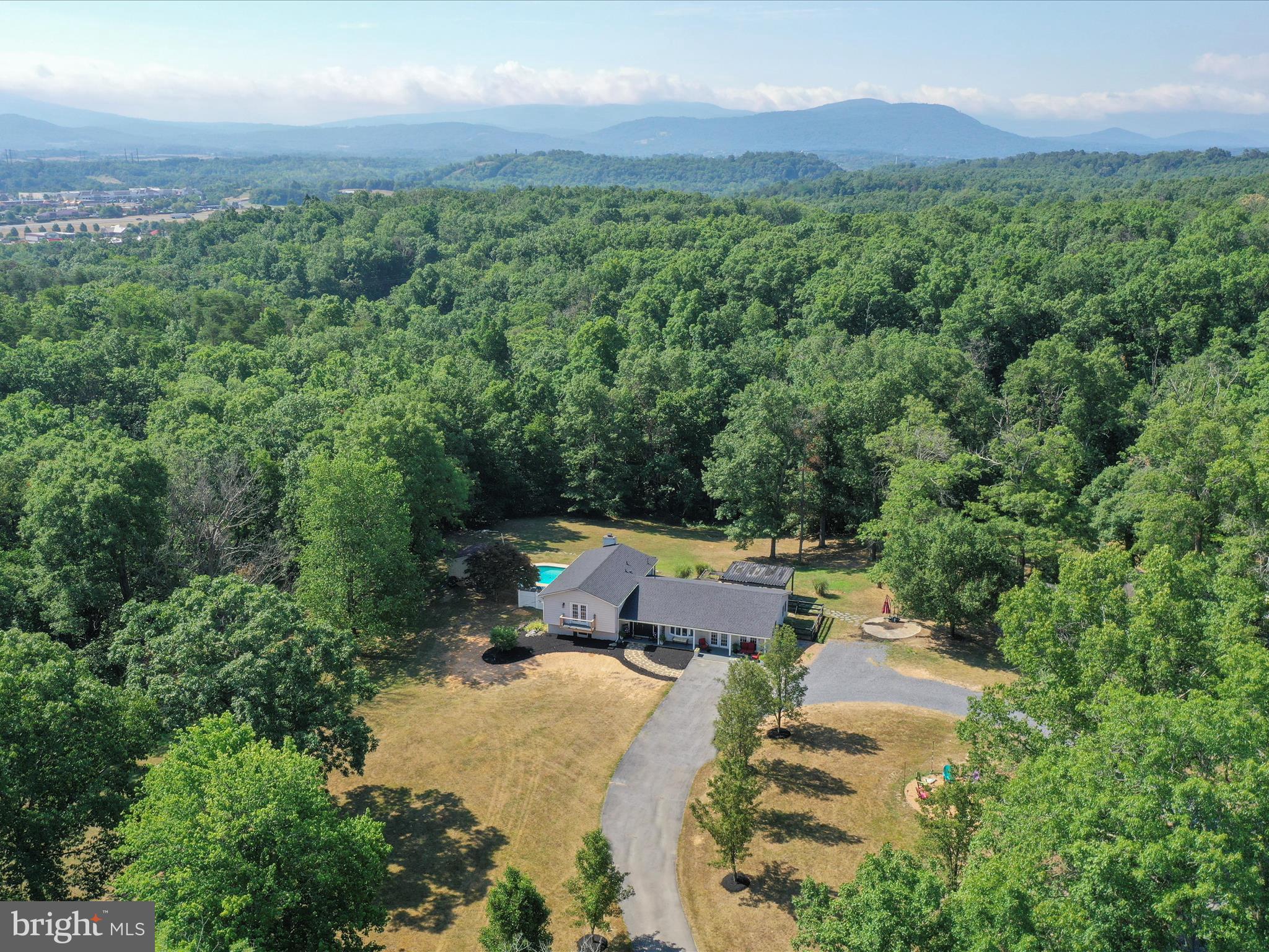 335 Steep Hill Road Front Royal, VA 22630 - Photo 85 of 90 Gallery Image 85