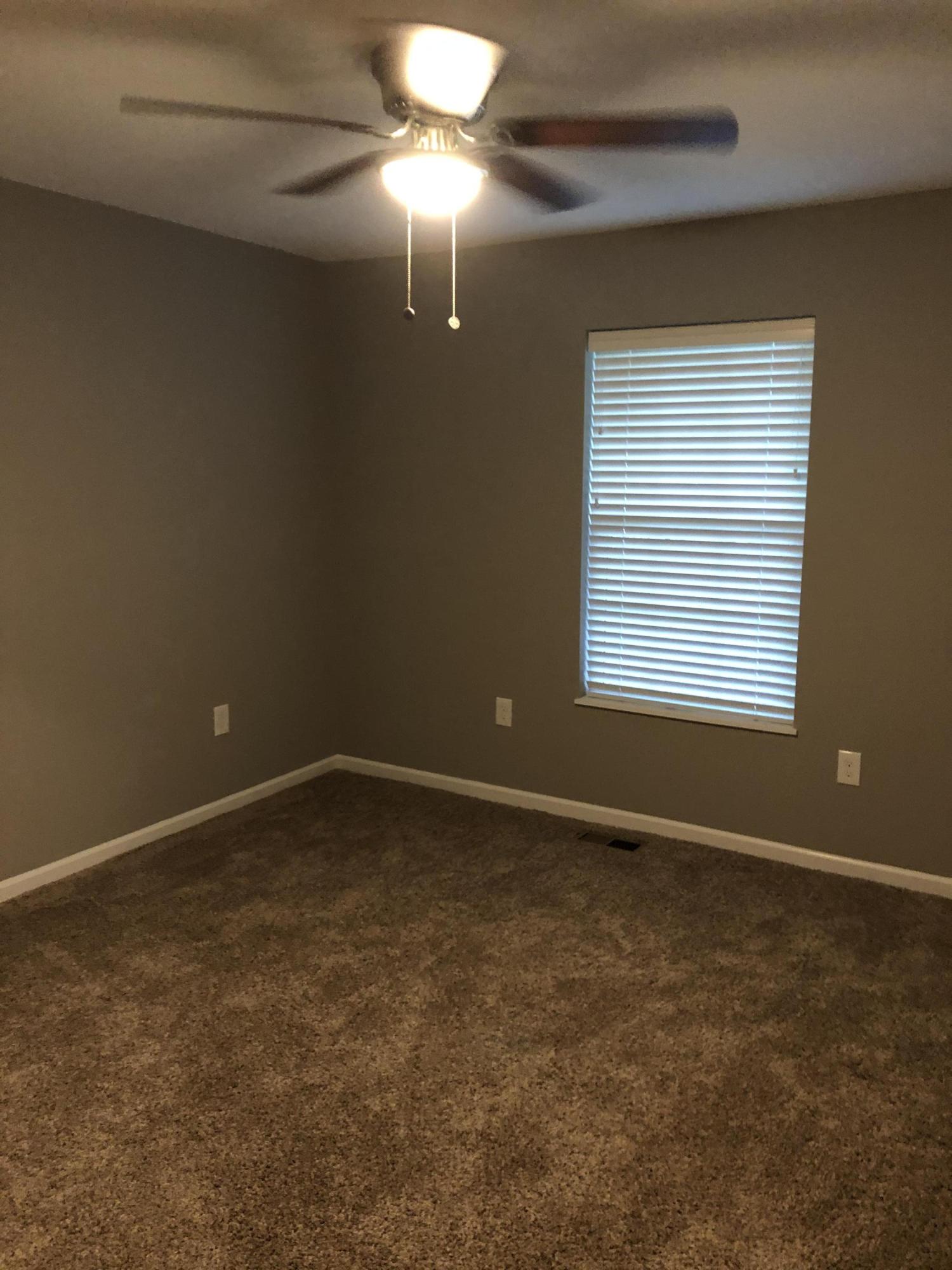 424 Robertsville Road Oak Ridge, TN 37830 - Photo 23 of 29 3rd Bedroom