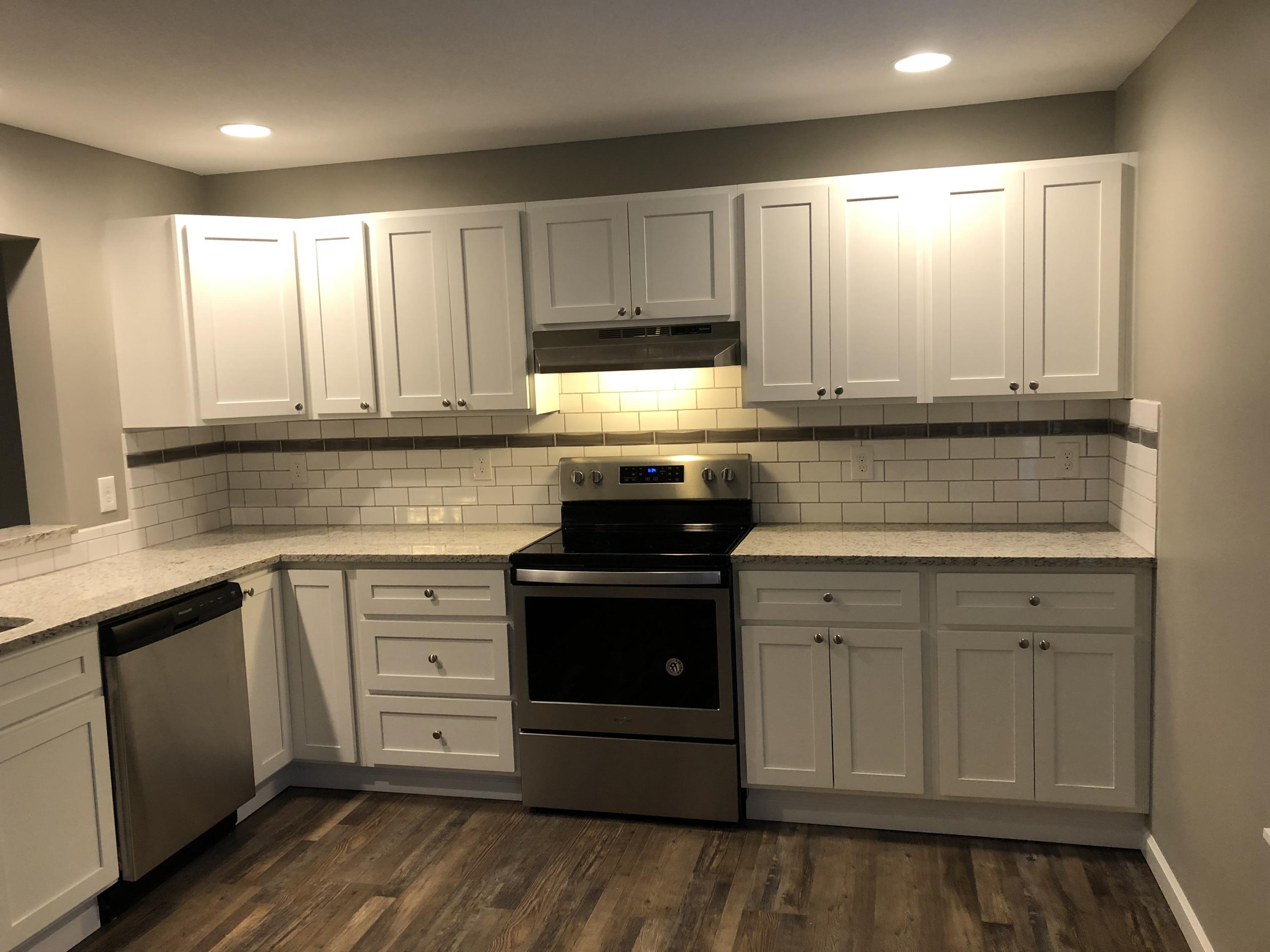 424 Robertsville Road Oak Ridge, TN 37830 - Photo 9 of 29 Kitchen2