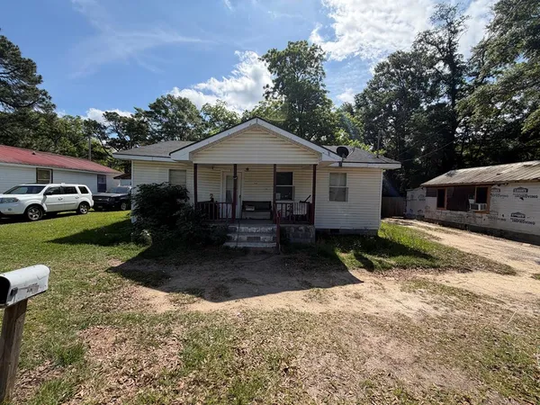 $24,900 | 818 Bayshore Avenue, Dothan, AL 36303