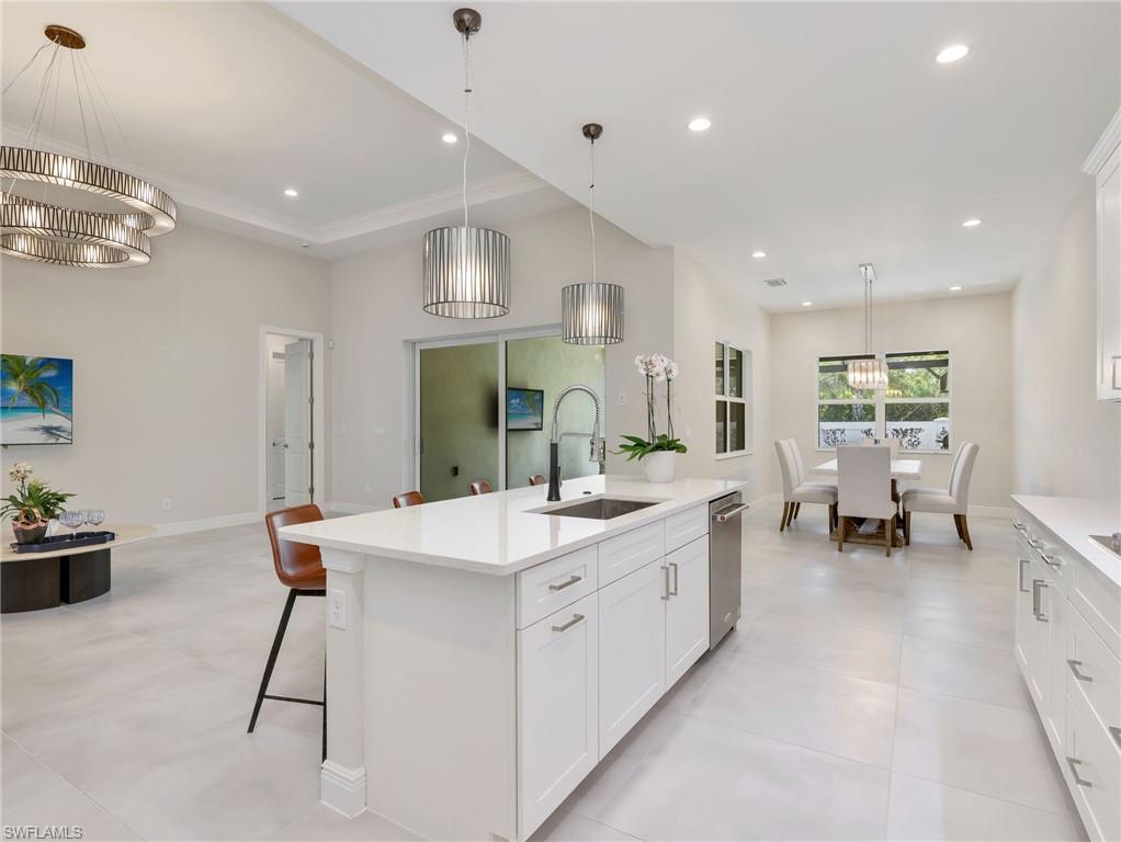 9252 Cayman Drive Naples, FL 34114 - Photo 14 of 45