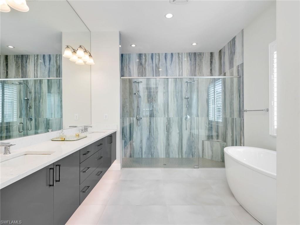 9252 Cayman Drive Naples, FL 34114 - Photo 24 of 45