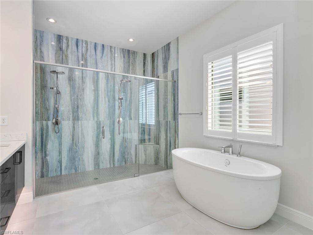 9252 Cayman Drive Naples, FL 34114 - Photo 25 of 45