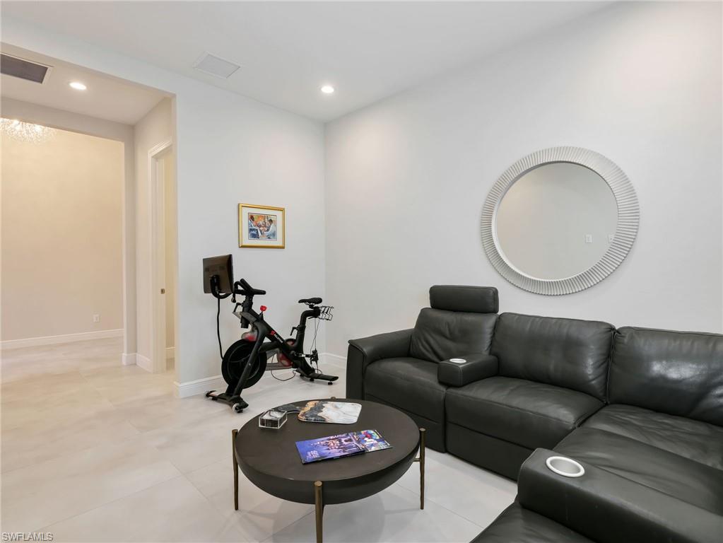 9252 Cayman Drive Naples, FL 34114 - Photo 33 of 45