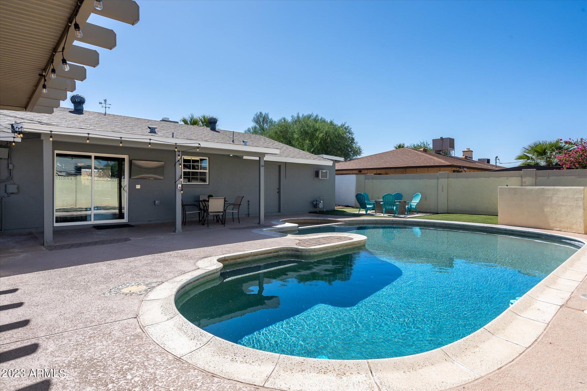 8326 East Camelback Road Scottsdale, AZ 85251 - Photo 1 of 23 04-DSC00504