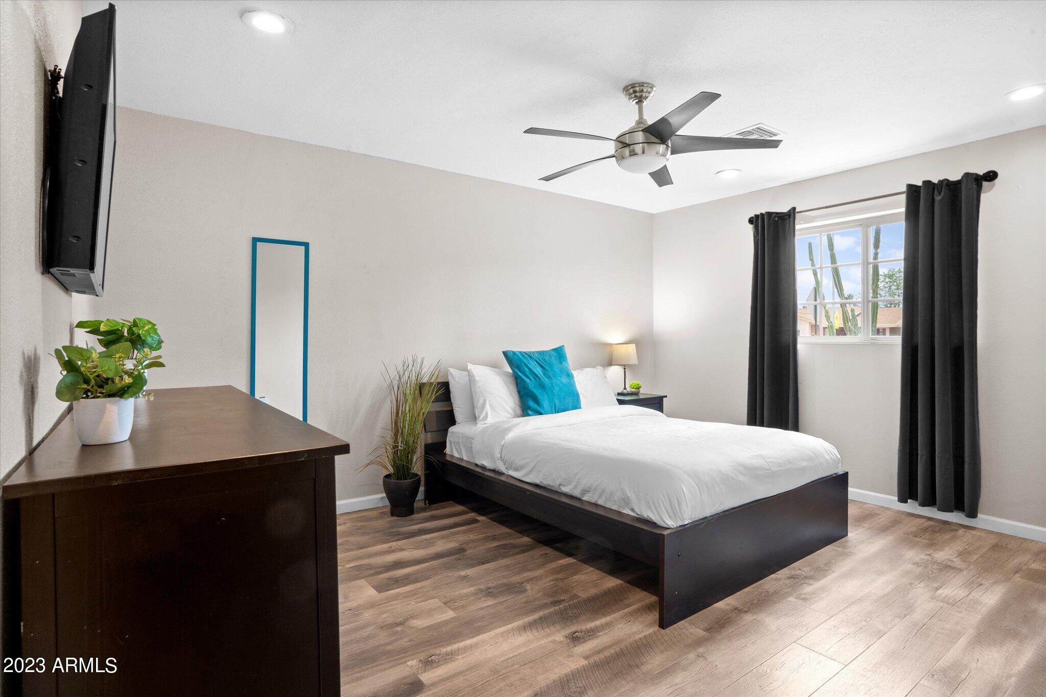 8326 East Camelback Road Scottsdale, AZ 85251 - Photo 14 of 23 primary bedroom