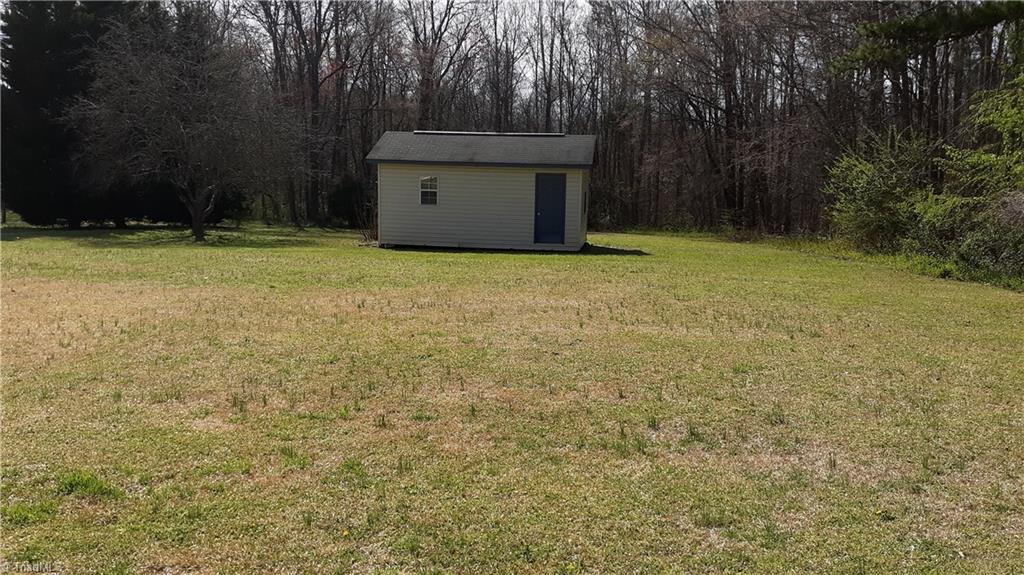 517 Pine Top Road Lexington, NC 27295 - Photo 18 of 20 Gallery Image 18