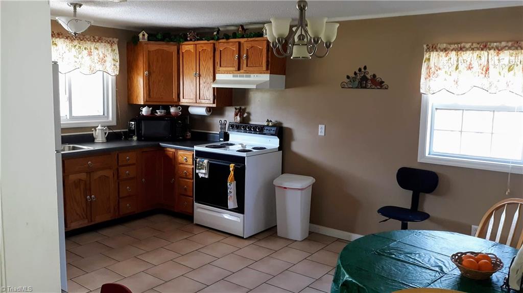 517 Pine Top Road Lexington, NC 27295 - Photo 6 of 20 Gallery Image 6