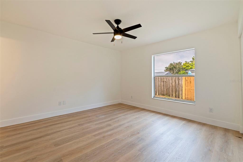 3730 18th Terrace South St. Petersburg, FL 33711 - Photo 14 of 30