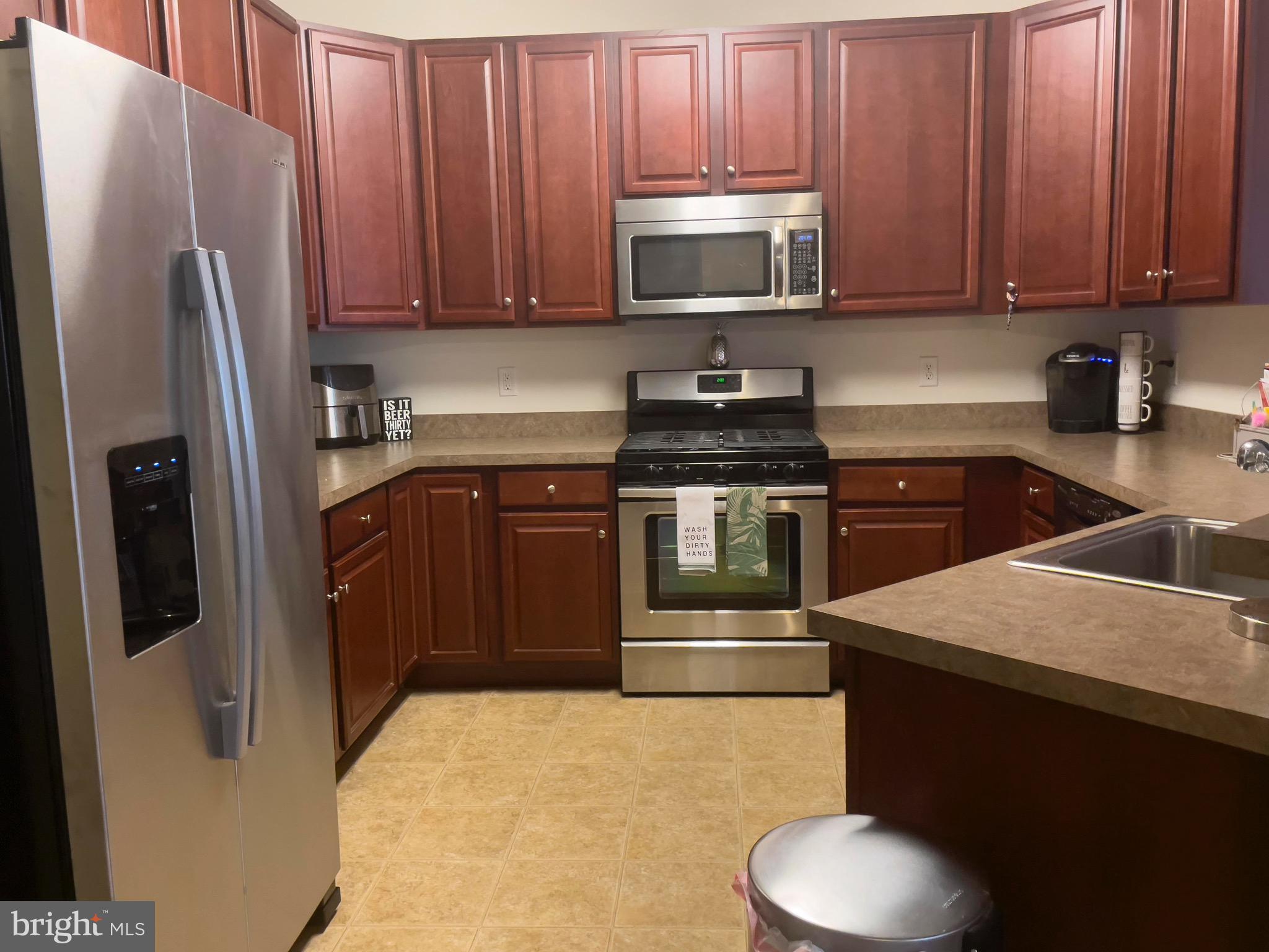 1026 Timberlake Drive Ewing, NJ 08618 - Photo 5 of 13