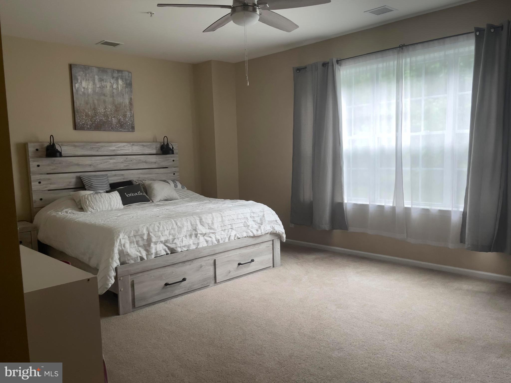 1026 Timberlake Drive Ewing, NJ 08618 - Photo 9 of 13