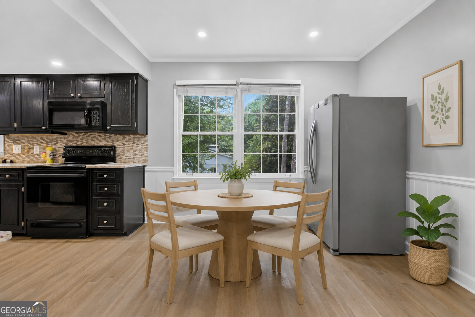 4854 Springfield Drive Dunwoody, GA 30338 - Photo 13 of 64