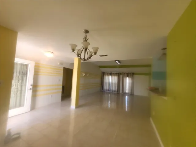 $2,200 | 827 Charlie Drive, Gretna, LA 70056