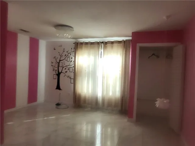 $2,200 | 827 Charlie Drive, Gretna, LA 70056