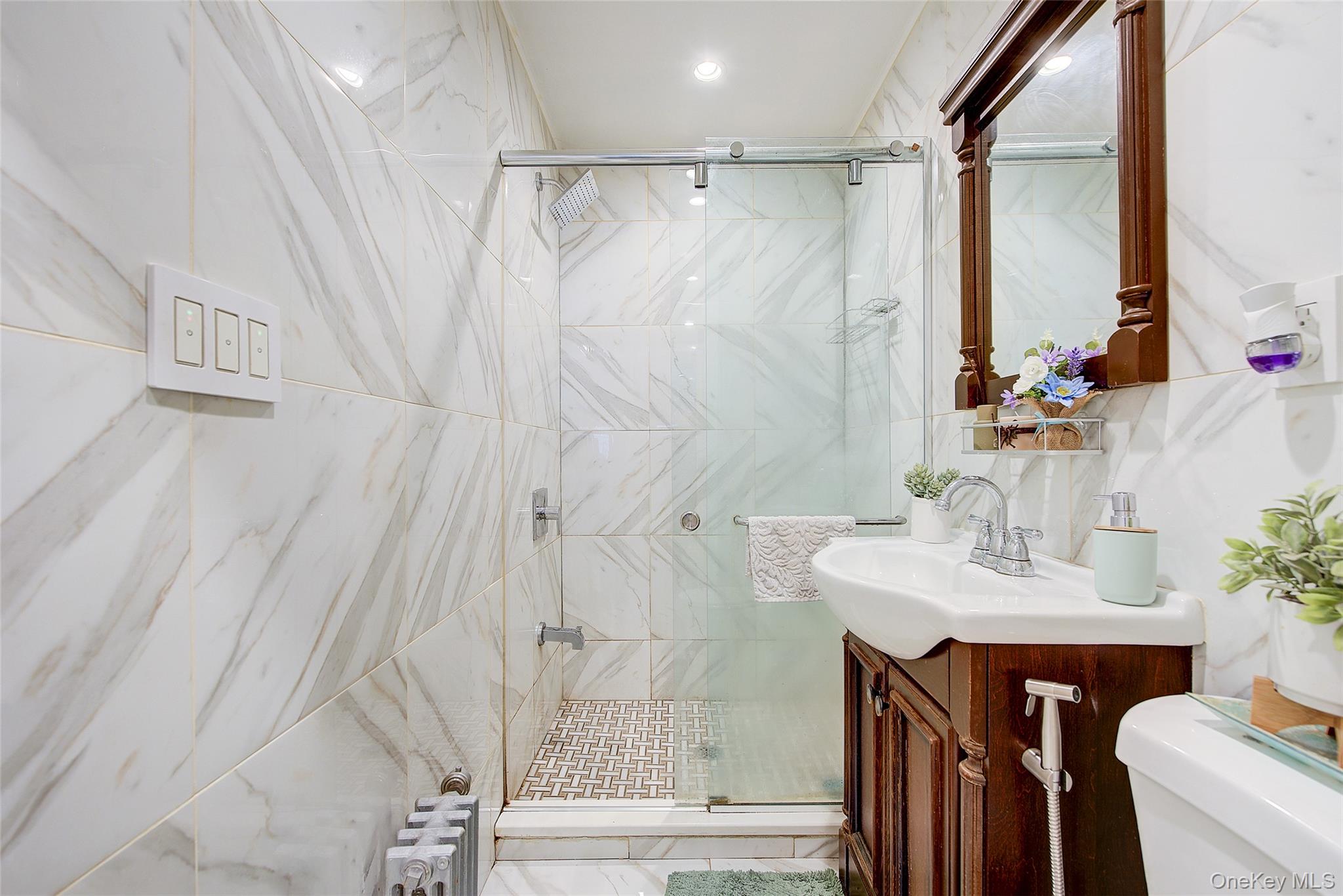 191-34 114th Road Queens, NY 11412 - Photo 20 of 46