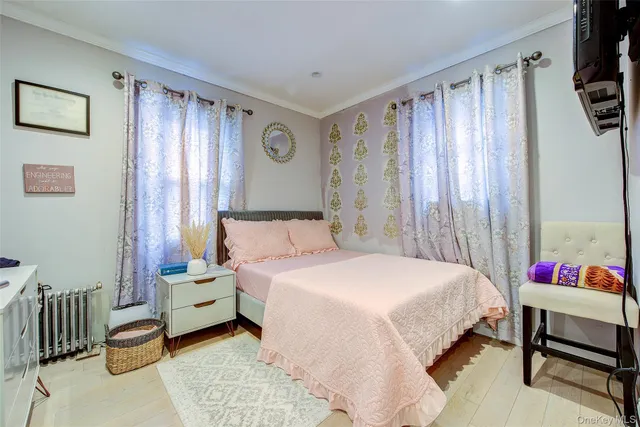 $799,000 | 191-34 114th Road | St. Albans