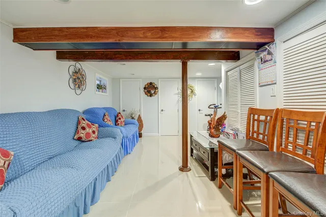 $799,000 | 191-34 114th Road | St. Albans