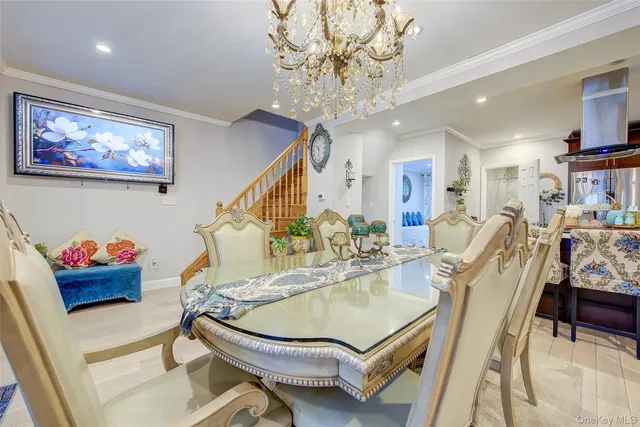 $799,000 | 191-34 114th Road | St. Albans