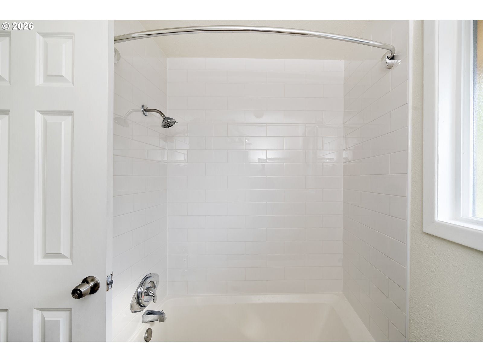 500 Depot Street Fairview, OR 97024 - Photo 19 of 28 a bathroom with a shower