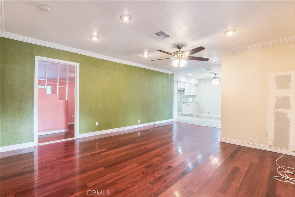 11571 Telegraph Road Santa Fe Springs, CA 90670 - Photo 5 of 17 Living Room