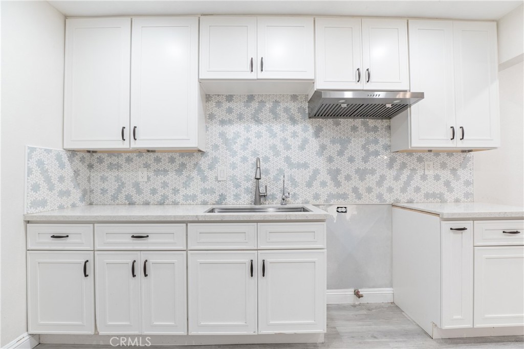 11571 Telegraph Road Santa Fe Springs, CA 90670 - Photo 7 of 17 Kitchen