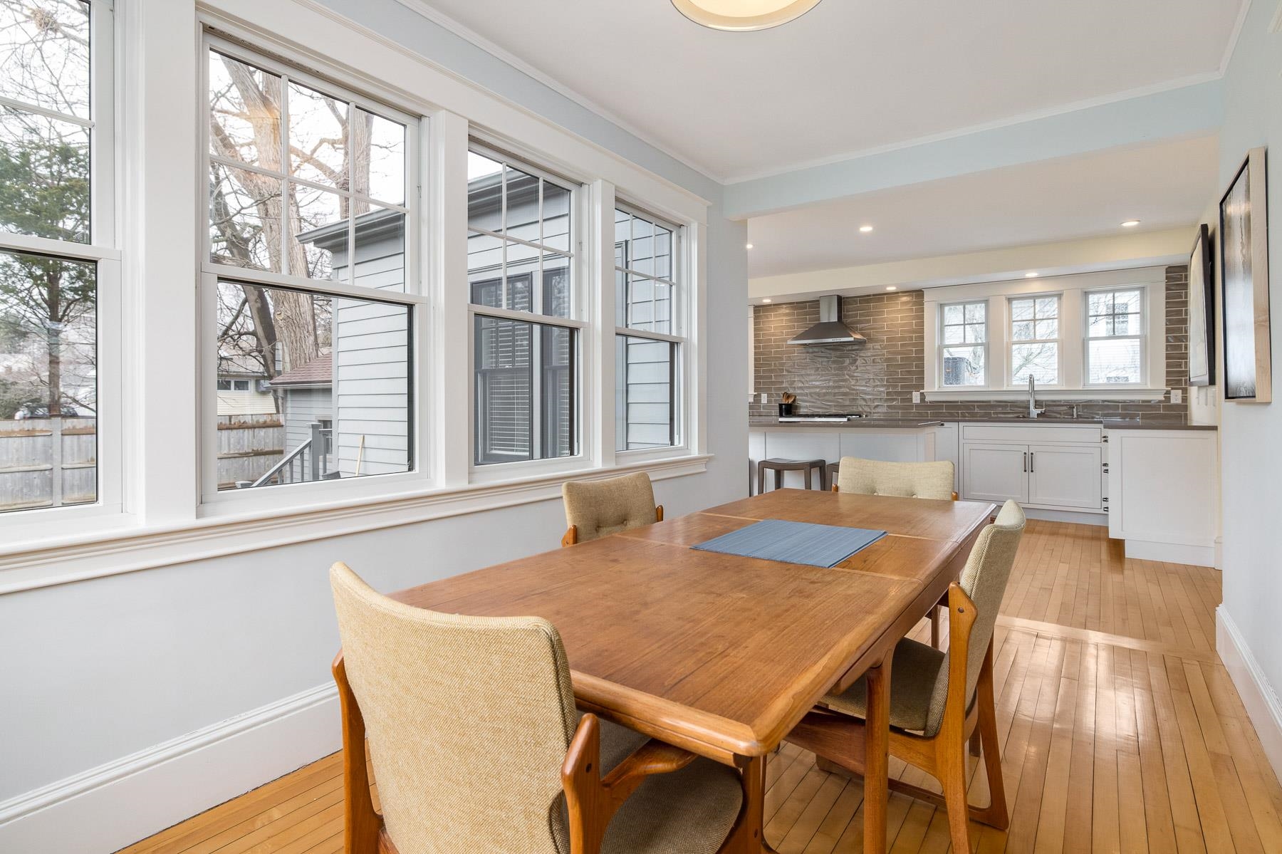 84 Thaxter Road Portsmouth, NH 03801 - Photo 11 of 37 Gallery Image 11
