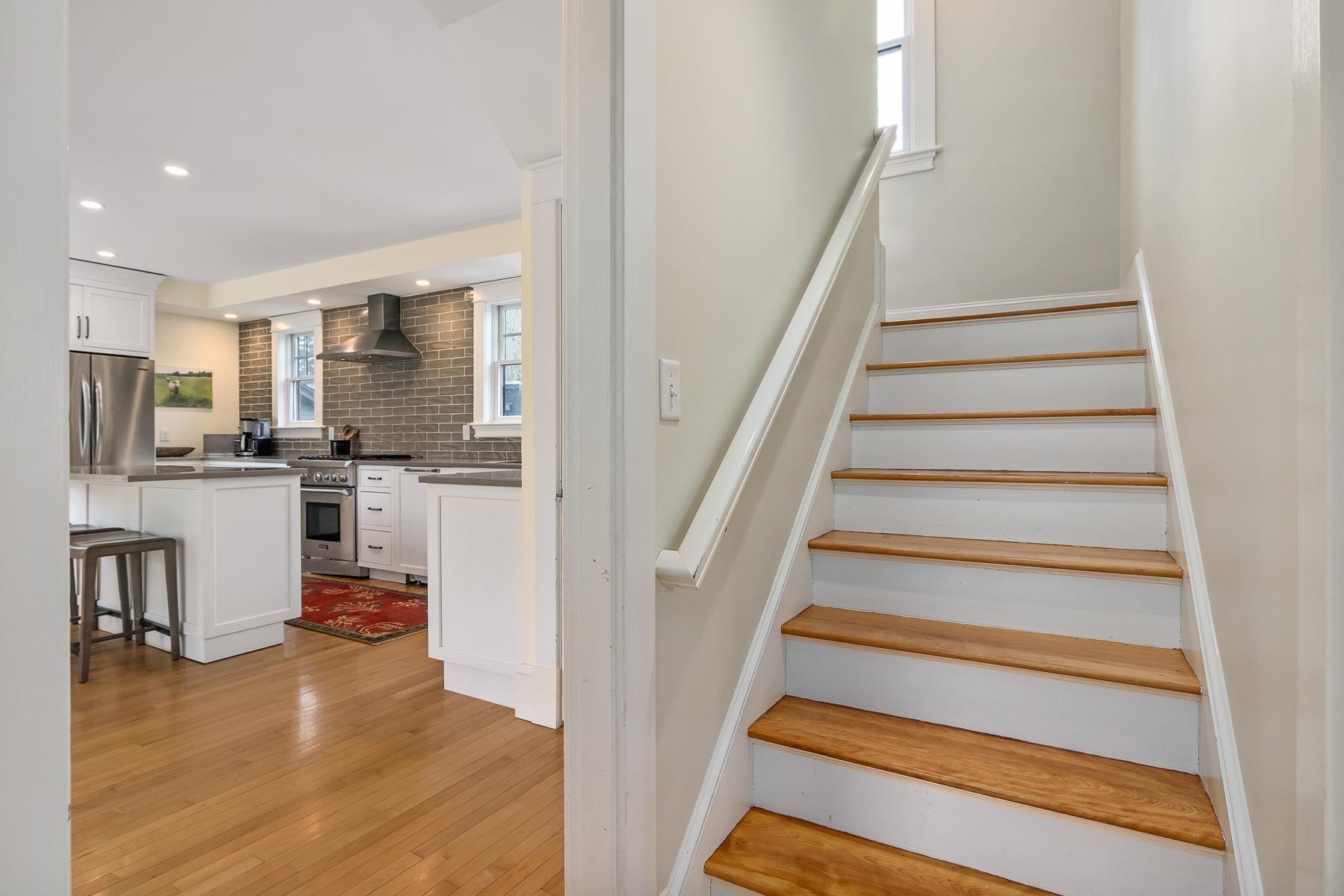 84 Thaxter Road Portsmouth, NH 03801 - Photo 20 of 37 Gallery Image 20