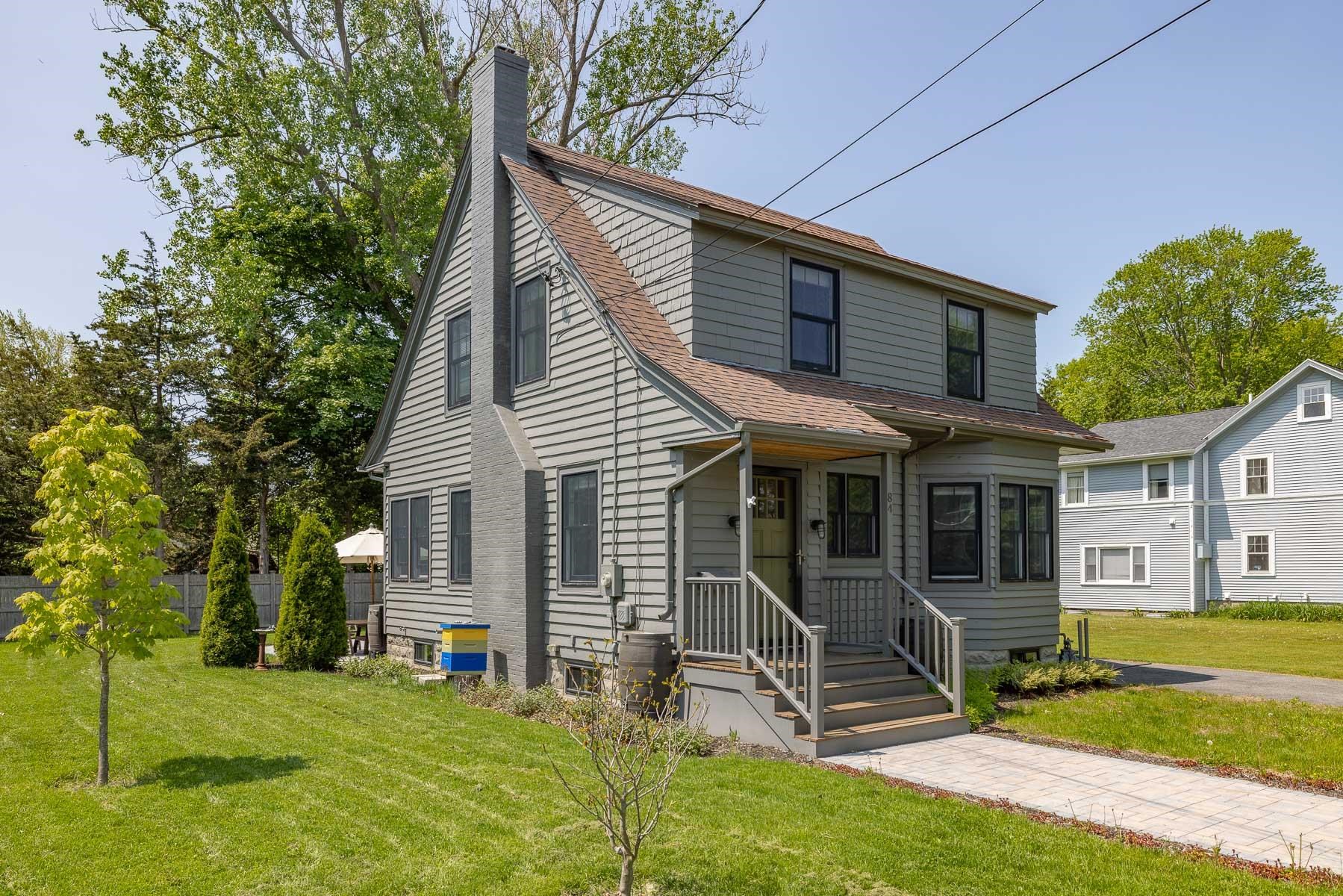 84 Thaxter Road Portsmouth, NH 03801 - Photo 2 of 37 Gallery Image 2