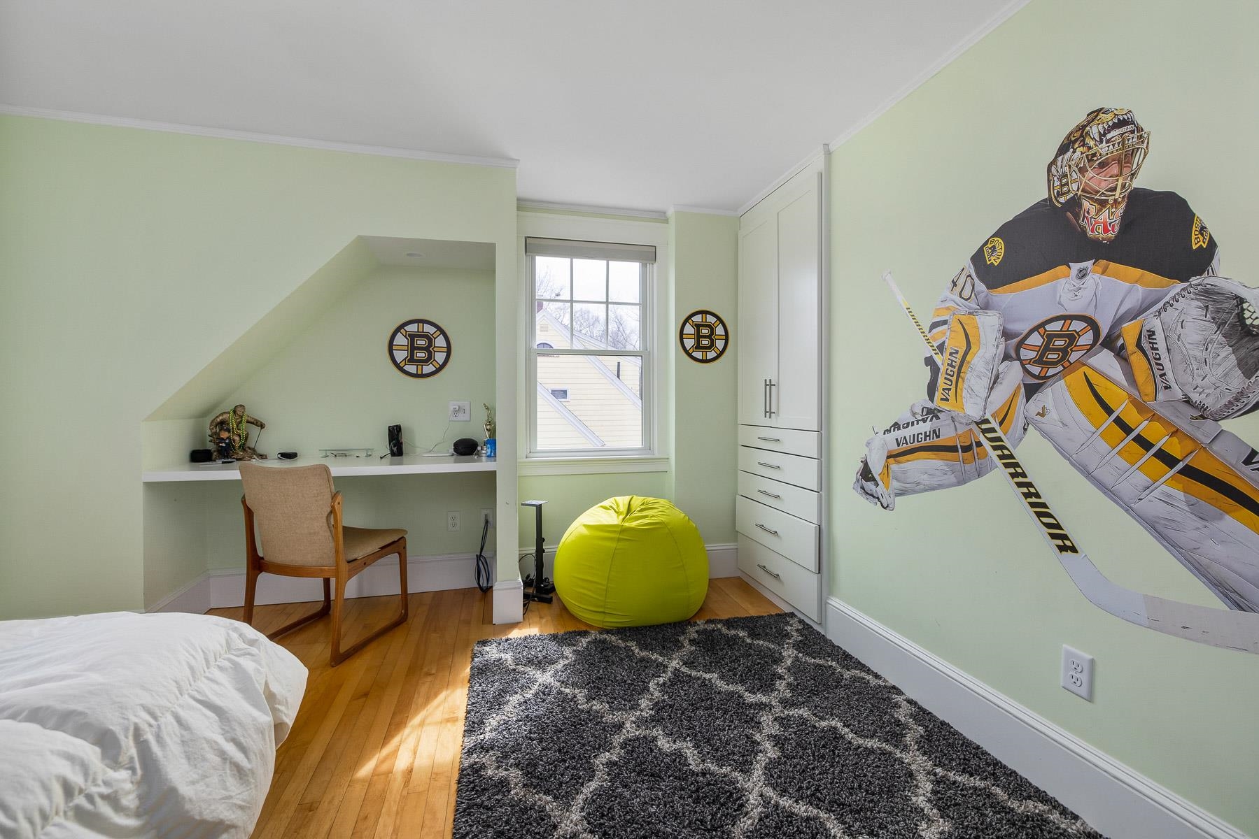84 Thaxter Road Portsmouth, NH 03801 - Photo 27 of 37 Gallery Image 27