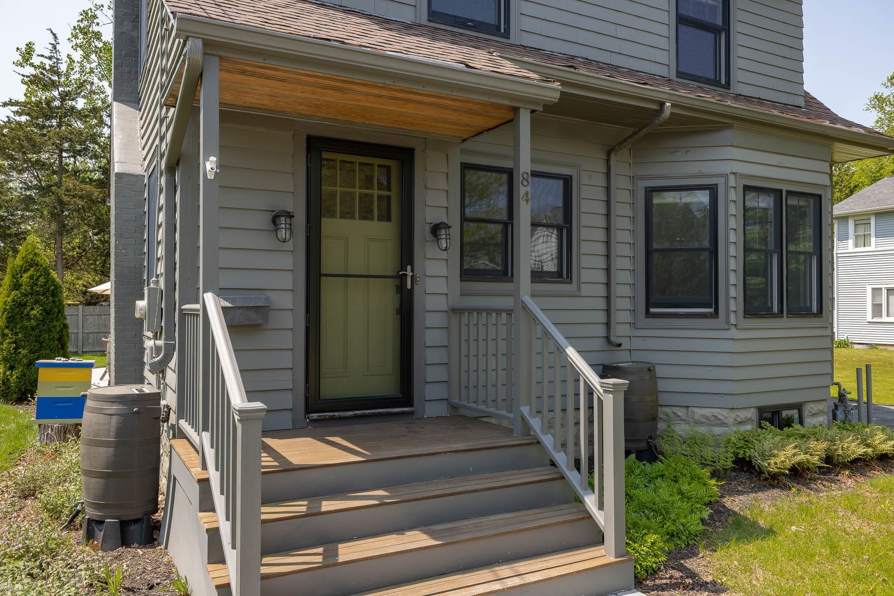 84 Thaxter Road Portsmouth, NH 03801 - Photo 34 of 37 Gallery Image 34