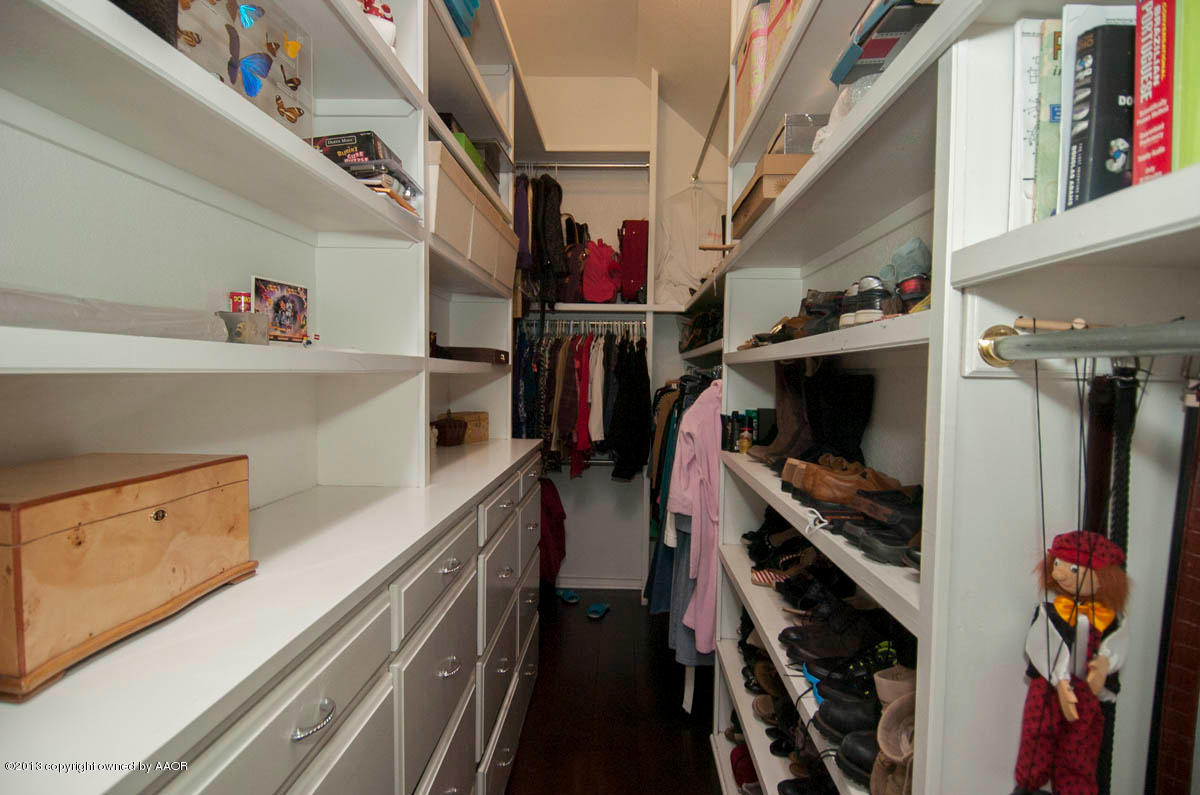 1720 Dowell Road Amarillo, TX 79124 - Photo 25 of 82 MASTER CLOSET VIEW 1