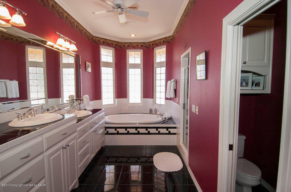 1720 Dowell Road Amarillo, TX 79124 - Photo 29 of 82 MASTER BATH VIEW 2