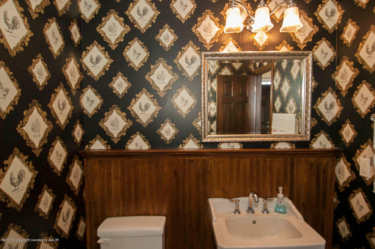 1720 Dowell Road Amarillo, TX 79124 - Photo 45 of 82 POWDER BATH VIEW 2