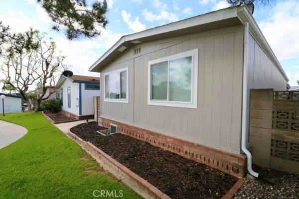 $244,900 | 736 Terrace Lake Drive, Unit 324, Brea, CA 92821