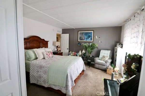 $244,900 | 736 Terrace Lake Drive, Unit 324, Brea, CA 92821