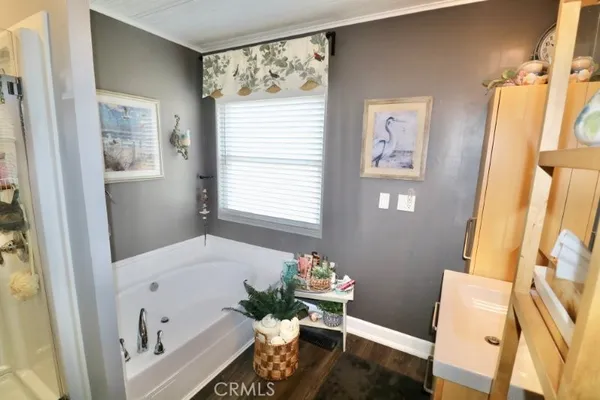 $244,900 | 736 Terrace Lake Drive, Unit 324, Brea, CA 92821