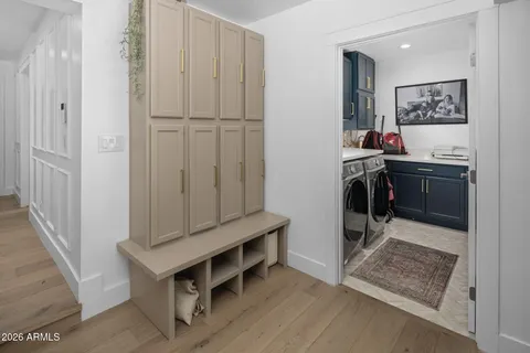 $1,300,000 | 3109 North 41st Place, Phoenix, AZ 85018