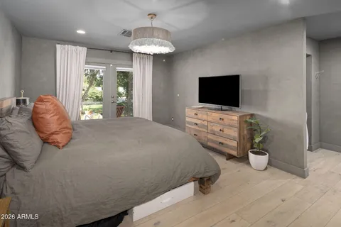 $1,300,000 | 3109 North 41st Place, Phoenix, AZ 85018