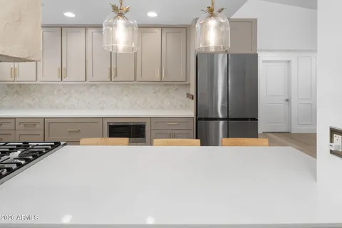 $1,300,000 | 3109 North 41st Place, Phoenix, AZ 85018