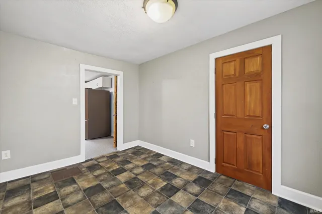 $254,900 | 717 West Allen Street, Bloomington, IN 47403