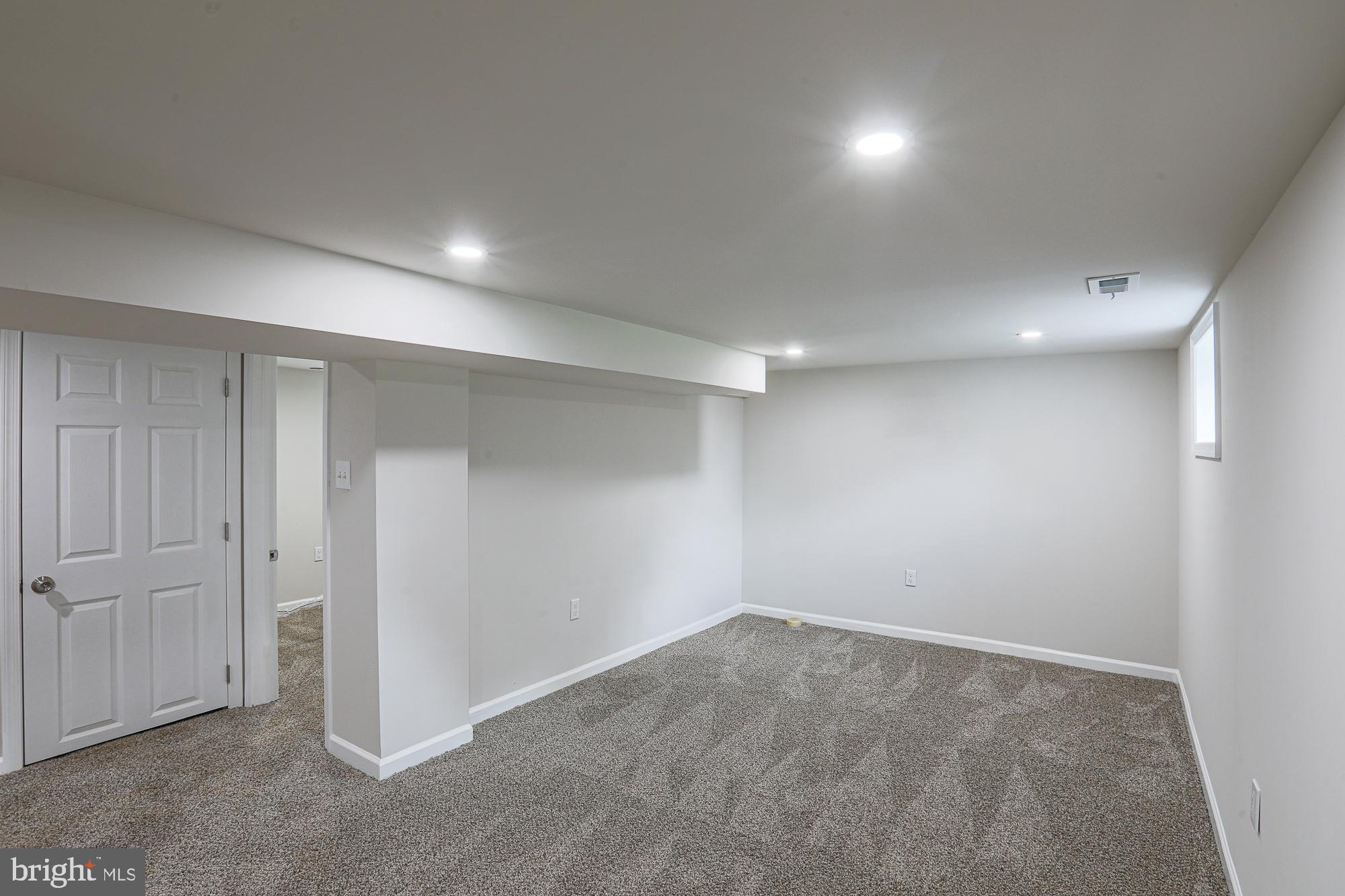 6512 Golden Ring Road Rosedale, MD 21237 - Photo 40 of 50