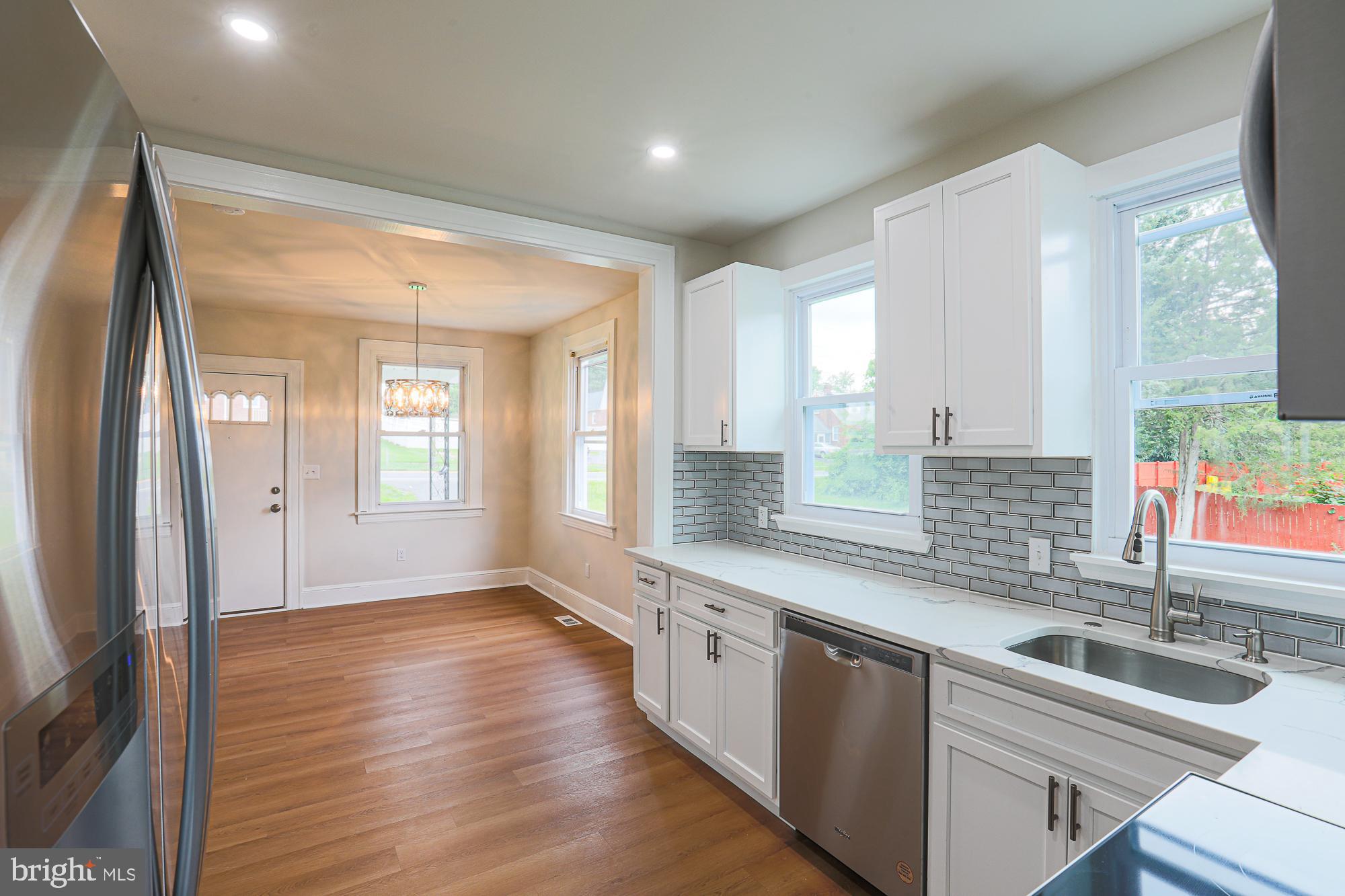 6512 Golden Ring Road Rosedale, MD 21237 - Photo 10 of 50