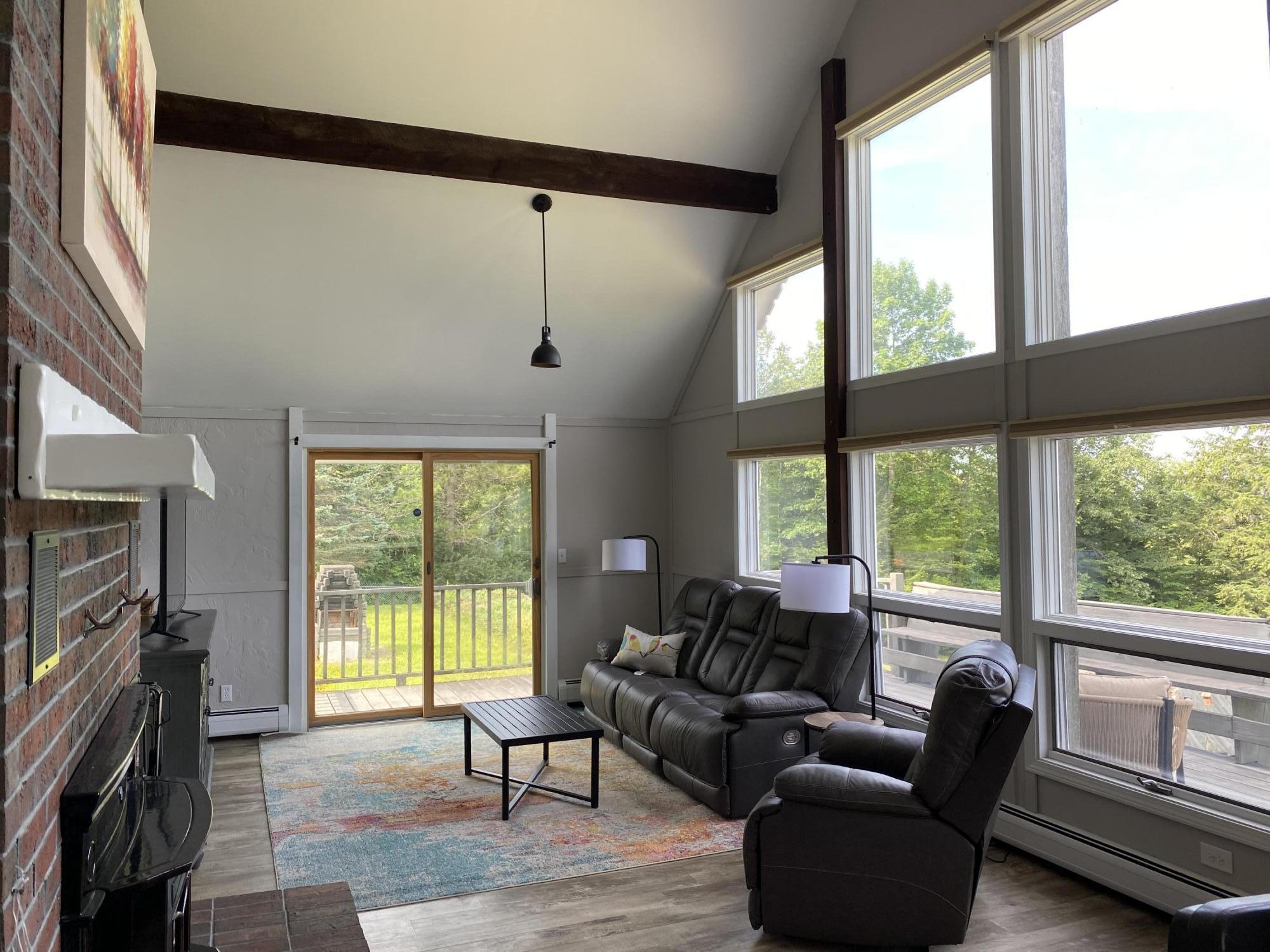 724 Pond Road Sidney, ME 04330 - Photo 11 of 22 Living Room