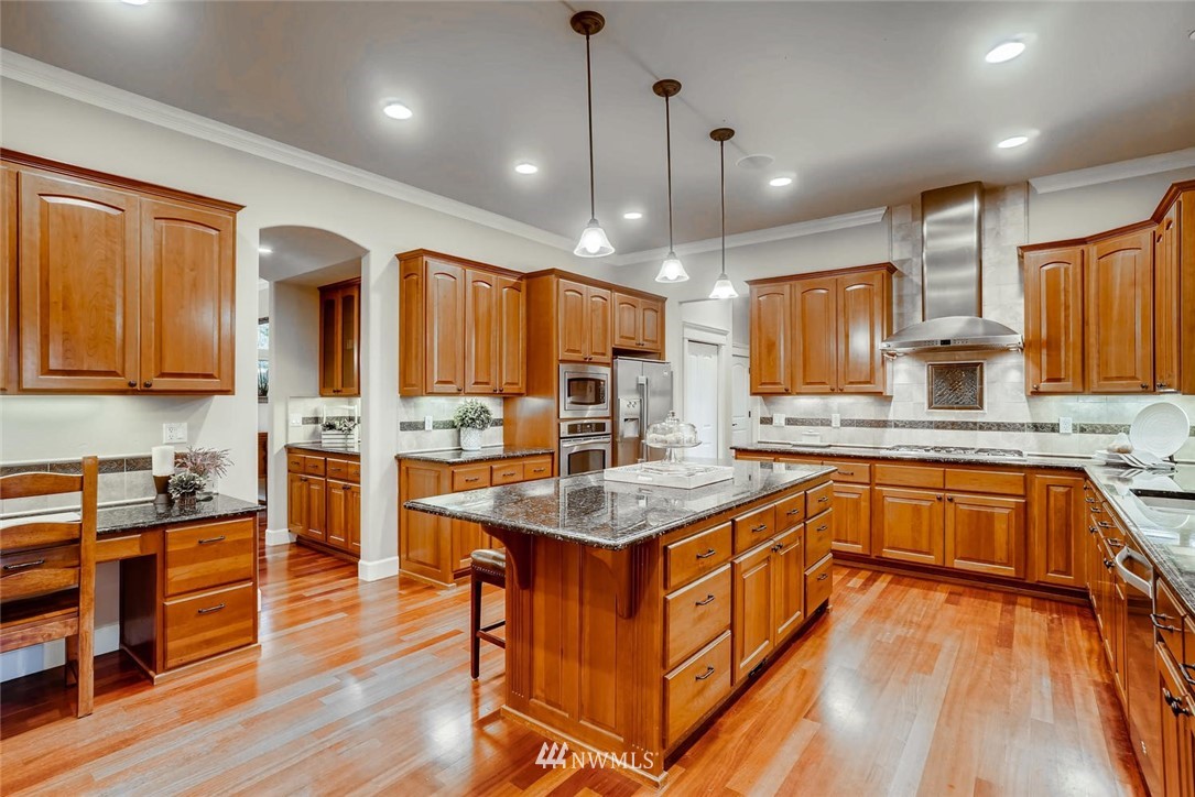 8620 Northeast 198th Street Bothell, WA 98011 - Photo 7 of 25 Gallery Image 7