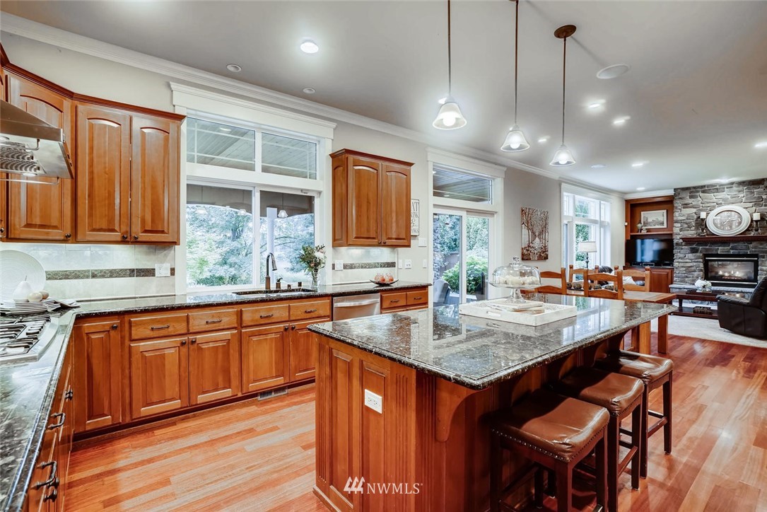 8620 Northeast 198th Street Bothell, WA 98011 - Photo 8 of 25 Gallery Image 8